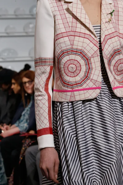 Look 38